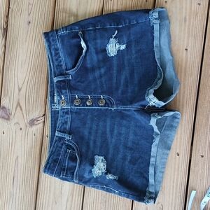 NO Boundaries high rise distressed stretch shorts size 15